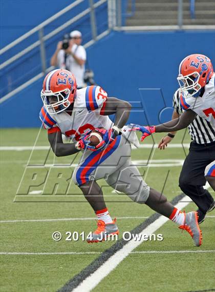 Thumbnail 2 in East St. Louis @ St. Xavier (2014 Crosstown Showdown) photogallery.