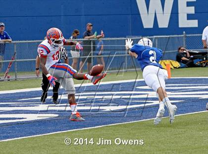 Thumbnail 1 in East St. Louis @ St. Xavier (2014 Crosstown Showdown) photogallery.