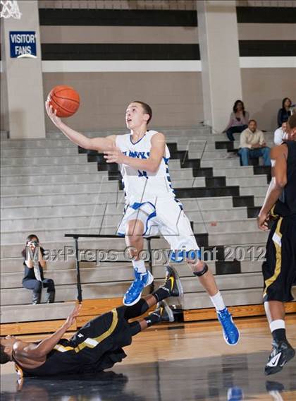 Thumbnail 2 in Plano East @ Hebron photogallery.