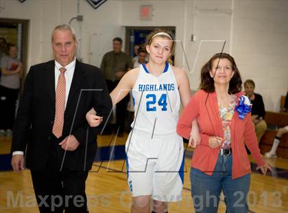 Thumbnail 2 in Simon Kenton @ Highlands photogallery.