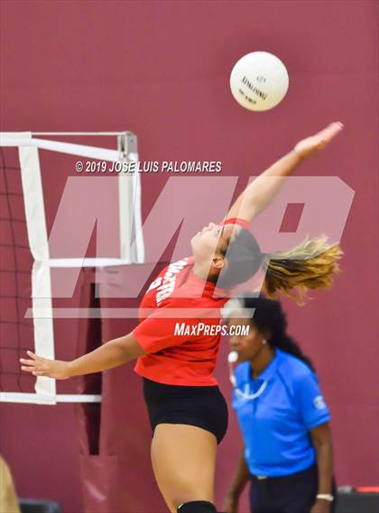 Thumbnail 1 in Lancaster @ Adelanto photogallery.
