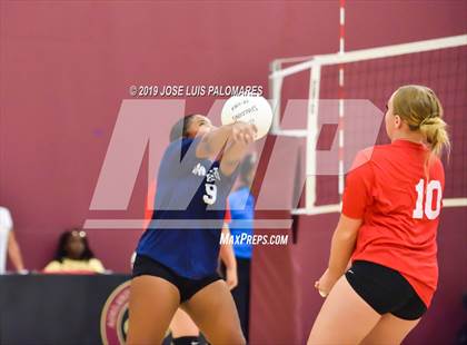 Thumbnail 2 in Lancaster @ Adelanto photogallery.