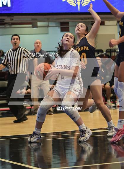 Thumbnail 1 in Pelham vs Albertus Magnus (NYSPHSAA Section 1 Class AA Semifinal) photogallery.