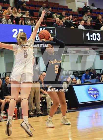 Thumbnail 1 in Pelham vs Albertus Magnus (NYSPHSAA Section 1 Class AA Semifinal) photogallery.