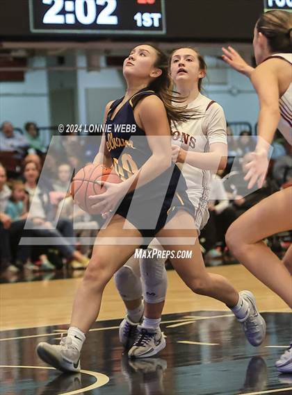 Thumbnail 1 in Pelham vs Albertus Magnus (NYSPHSAA Section 1 Class AA Semifinal) photogallery.