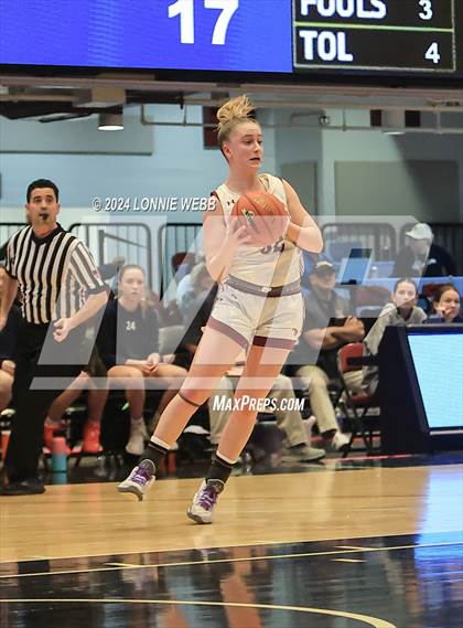 Thumbnail 3 in Pelham vs Albertus Magnus (NYSPHSAA Section 1 Class AA Semifinal) photogallery.
