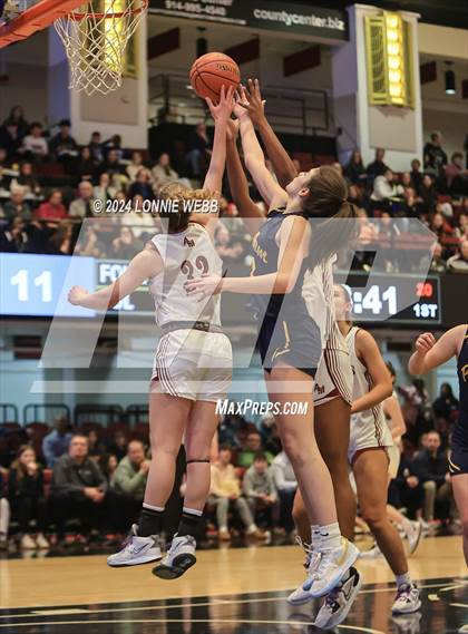 Thumbnail 2 in Pelham vs Albertus Magnus (NYSPHSAA Section 1 Class AA Semifinal) photogallery.