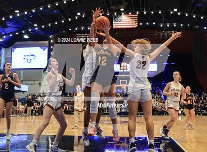 Thumbnail 2 in Pelham vs Albertus Magnus (NYSPHSAA Section 1 Class AA Semifinal) photogallery.
