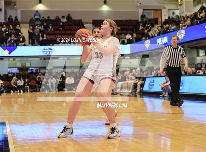 Thumbnail 2 in Pelham vs Albertus Magnus (NYSPHSAA Section 1 Class AA Semifinal) photogallery.