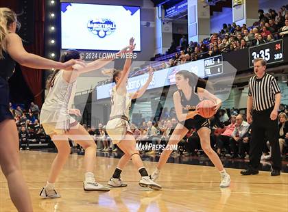 Thumbnail 2 in Pelham vs Albertus Magnus (NYSPHSAA Section 1 Class AA Semifinal) photogallery.