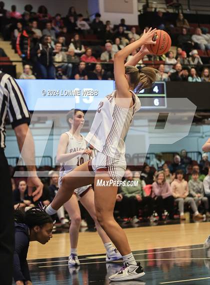 Thumbnail 3 in Pelham vs Albertus Magnus (NYSPHSAA Section 1 Class AA Semifinal) photogallery.