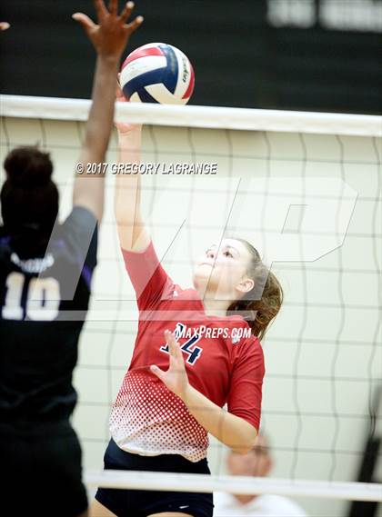Thumbnail 2 in Centennial vs Independence photogallery.