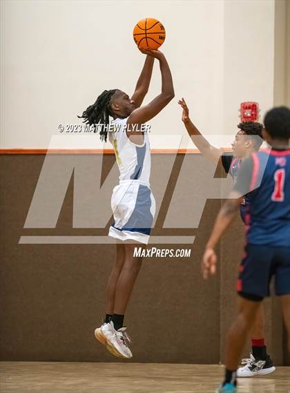 Thumbnail 3 in New Life Christian Academy vs. Freedom Christian Academy (Veterans Showcase) photogallery.