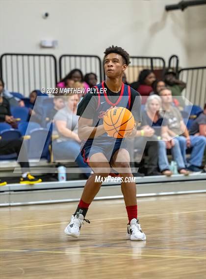 Thumbnail 3 in New Life Christian Academy vs. Freedom Christian Academy (Veterans Showcase) photogallery.