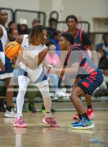 Thumbnail 2 in New Life Christian Academy vs. Freedom Christian Academy (Veterans Showcase) photogallery.
