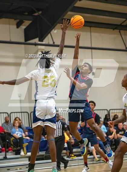 Thumbnail 2 in New Life Christian Academy vs. Freedom Christian Academy (Veterans Showcase) photogallery.