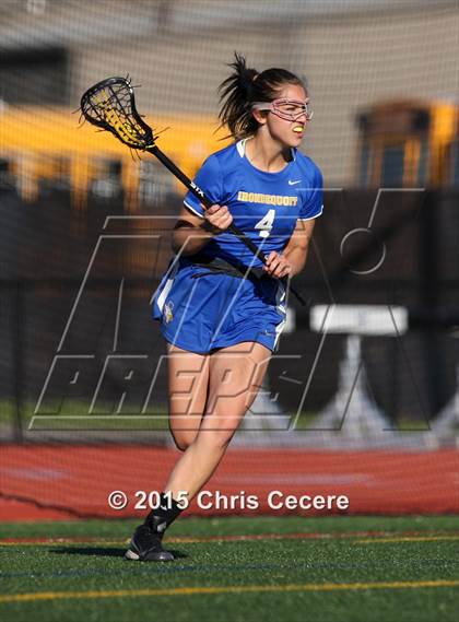 Thumbnail 1 in Irondequoit @ Victor (Section 5 Class B Semifinal) photogallery.