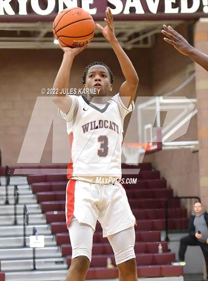 Thumbnail 1 in Washington vs Las Vegas (Tarkanian Classic) photogallery.