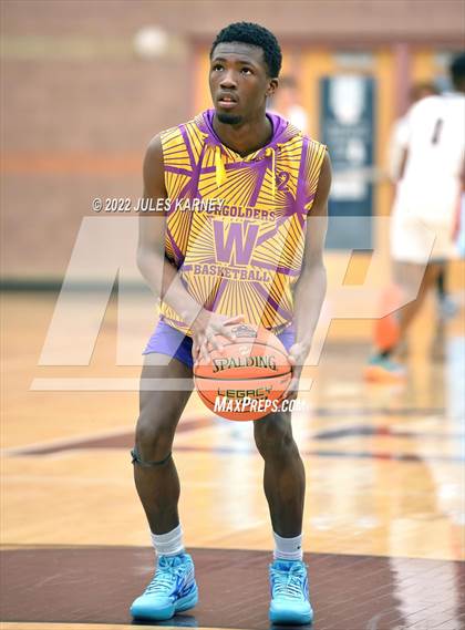 Thumbnail 1 in Washington vs Las Vegas (Tarkanian Classic) photogallery.