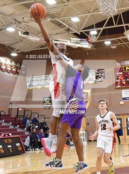Thumbnail 2 in Washington vs Las Vegas (Tarkanian Classic) photogallery.