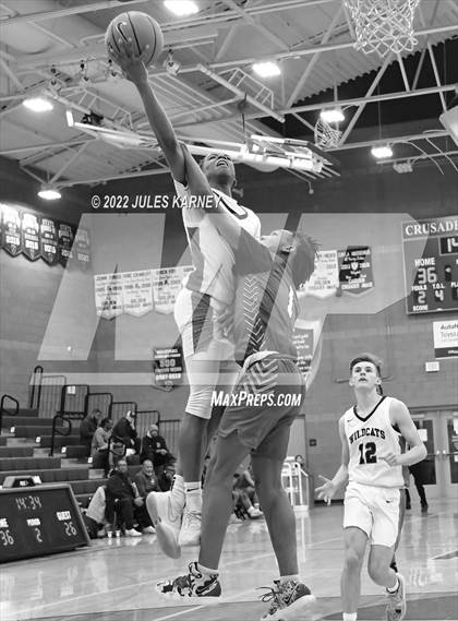 Thumbnail 1 in Washington vs Las Vegas (Tarkanian Classic) photogallery.