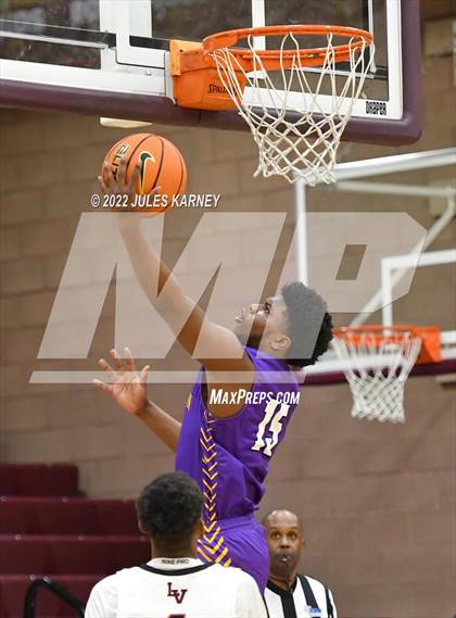Thumbnail 1 in Washington vs Las Vegas (Tarkanian Classic) photogallery.