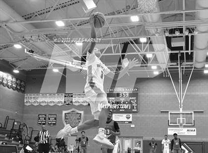 Thumbnail 1 in Washington vs Las Vegas (Tarkanian Classic) photogallery.
