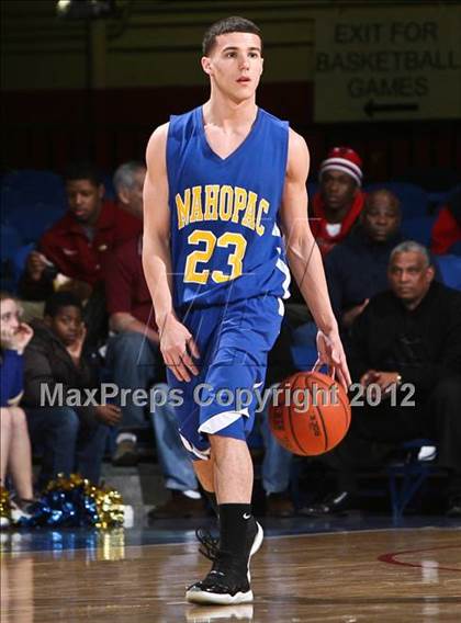 Thumbnail 1 in Mahopac vs Mt. Vernon (Section 1 Class AA Final) photogallery.