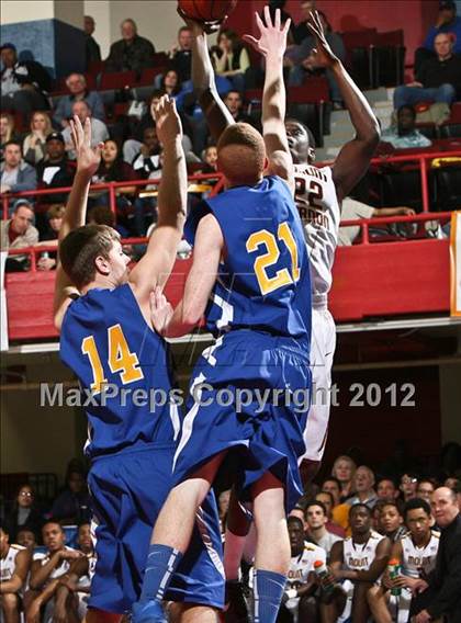 Thumbnail 1 in Mahopac vs Mt. Vernon (Section 1 Class AA Final) photogallery.