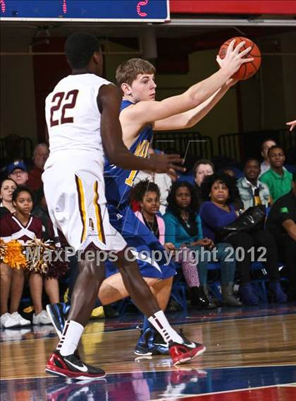 Thumbnail 1 in Mahopac vs Mt. Vernon (Section 1 Class AA Final) photogallery.
