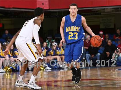 Thumbnail 1 in Mahopac vs Mt. Vernon (Section 1 Class AA Final) photogallery.