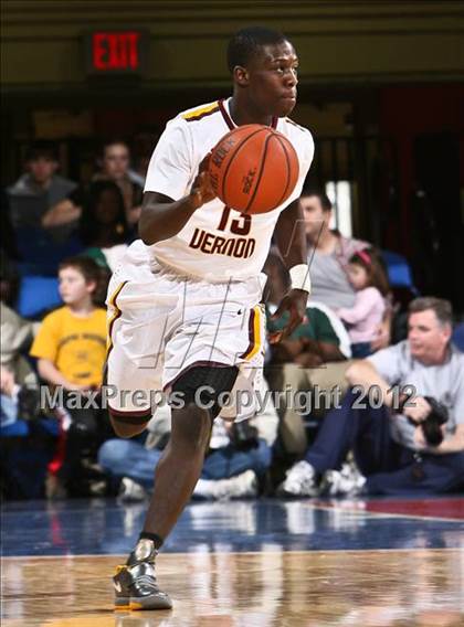 Thumbnail 1 in Mahopac vs Mt. Vernon (Section 1 Class AA Final) photogallery.
