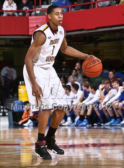 Thumbnail 1 in Mahopac vs Mt. Vernon (Section 1 Class AA Final) photogallery.