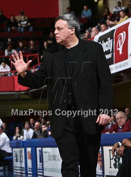 Thumbnail 2 in Mahopac vs Mt. Vernon (Section 1 Class AA Final) photogallery.