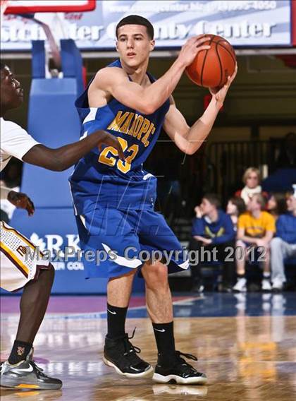 Thumbnail 1 in Mahopac vs Mt. Vernon (Section 1 Class AA Final) photogallery.