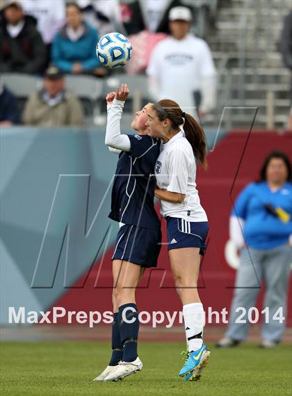 Thumbnail 2 in Columbine vs. Ralston Valley (CHSAA 5A Final) photogallery.