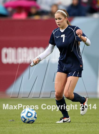 Thumbnail 2 in Columbine vs. Ralston Valley (CHSAA 5A Final) photogallery.
