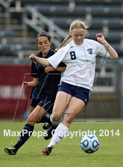 Thumbnail 3 in Columbine vs. Ralston Valley (CHSAA 5A Final) photogallery.