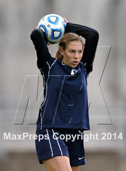 Thumbnail 3 in Columbine vs. Ralston Valley (CHSAA 5A Final) photogallery.