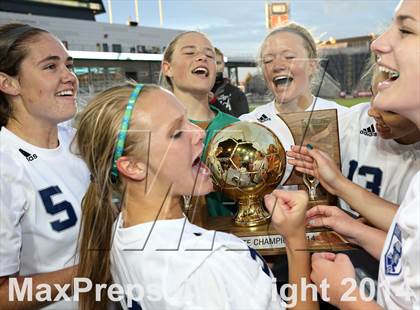 Thumbnail 3 in Columbine vs. Ralston Valley (CHSAA 5A Final) photogallery.