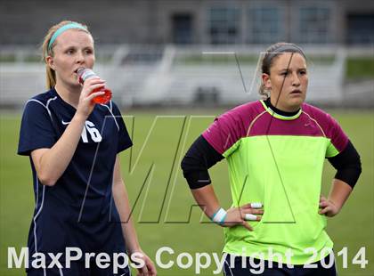 Thumbnail 3 in Columbine vs. Ralston Valley (CHSAA 5A Final) photogallery.