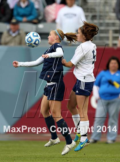 Thumbnail 1 in Columbine vs. Ralston Valley (CHSAA 5A Final) photogallery.