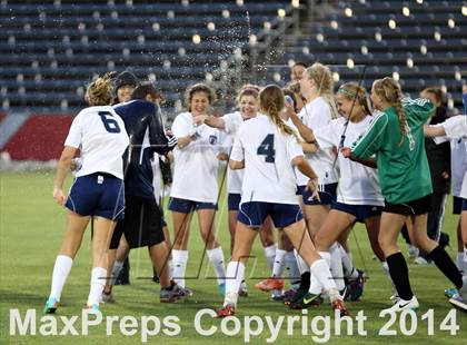 Thumbnail 2 in Columbine vs. Ralston Valley (CHSAA 5A Final) photogallery.