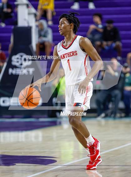 Thumbnail 3 in Imhotep Charter vs Columbus (City of Palms Classic -Championship) photogallery.