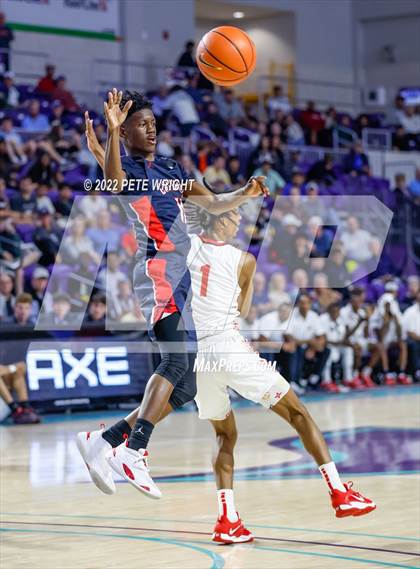 Thumbnail 1 in Imhotep Charter vs Columbus (City of Palms Classic -Championship) photogallery.