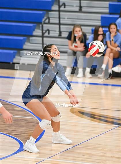 Thumbnail 1 in Arapahoe @ Valor Christian (CHSAA 5A Region 5) photogallery.