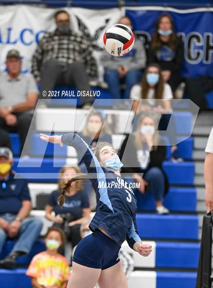 Thumbnail 3 in Arapahoe @ Valor Christian (CHSAA 5A Region 5) photogallery.