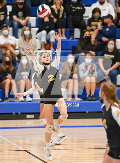 Thumbnail 3 in Arapahoe @ Valor Christian (CHSAA 5A Region 5) photogallery.