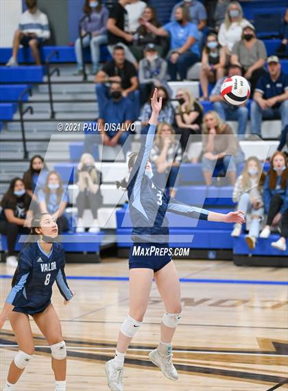 Thumbnail 3 in Arapahoe @ Valor Christian (CHSAA 5A Region 5) photogallery.