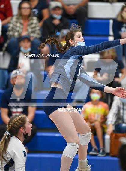Thumbnail 2 in Arapahoe @ Valor Christian (CHSAA 5A Region 5) photogallery.